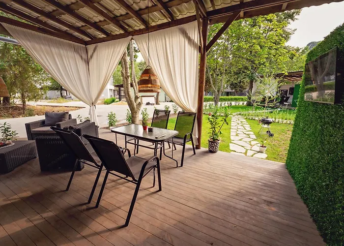 каравани Avi Iris фичоза Kemp