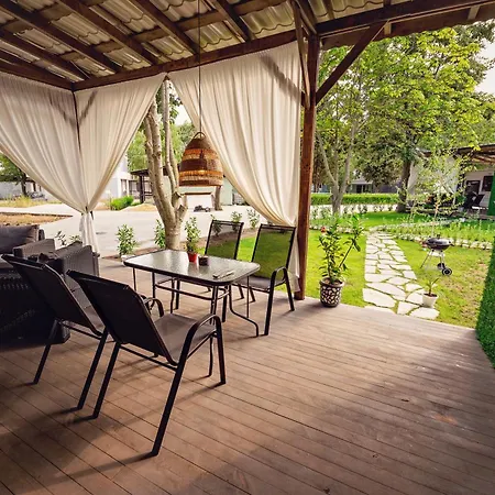 каравани Avi Iris фичоза Campingplatz