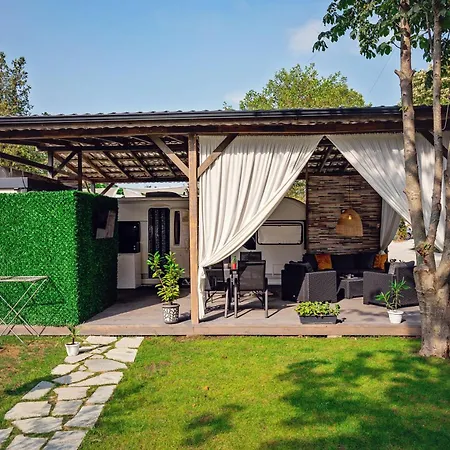 каравани Avi Iris фичоза * Várna