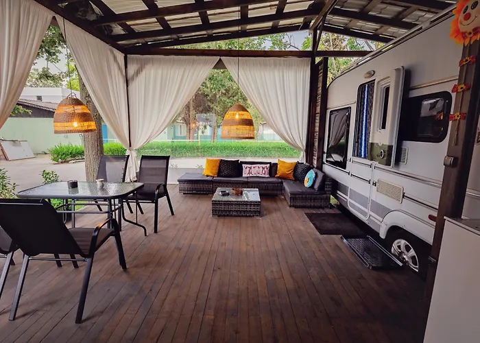 Camping каравани Avi Iris фичоза *